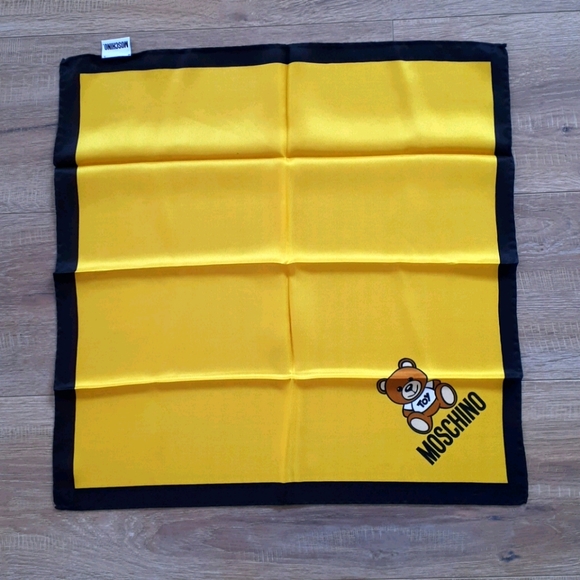 Moschino Accessories - NWOT Moschino Teddy Bear Silk Scarf